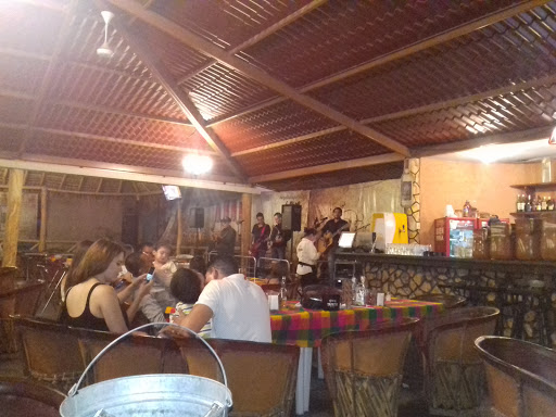 Restaurante Bar Campestre Los Cantaros, Prolongación, Los Tulipanes, 45413 Tonalá, Jal., México, Restaurante de comida para llevar | CHIS