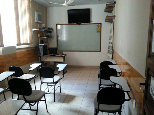 Auto Escola Cruzeiro, Rua do Imperador, 504 - Centro, Petrópolis - RJ, 25620-000, Brasil, Escola_de_Conducao, estado Rio de Janeiro