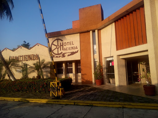 Hotel Hacienda, San Juan Bautista Tuxtepec - San Juan Bautista Valle Nacional, La Piragua, San Juan Bautista Tuxtepec, Oax., México, Alojamiento en interiores | OAX
