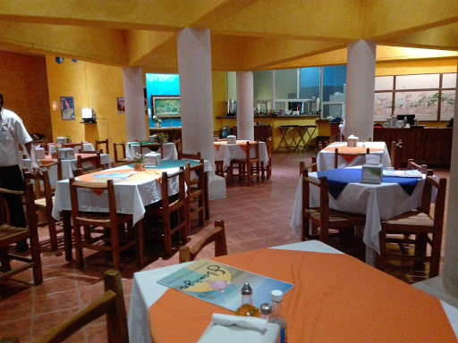 Flamingos, Calle 19 No. 144 D, Centro, 97320 Progreso, Yuc., México, Restaurante de brunch | YUC