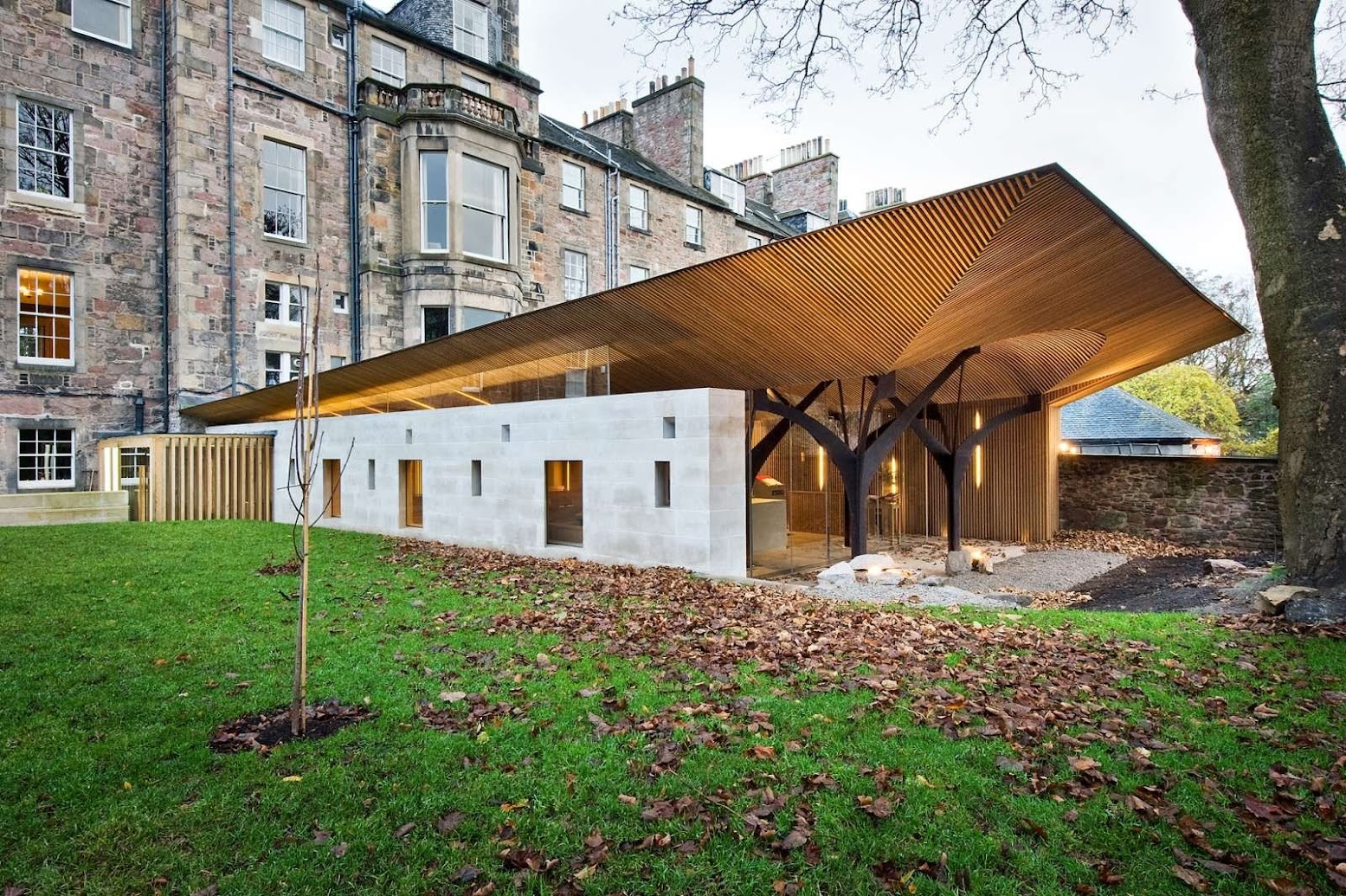 01-Chapel-of-Saint-Albert-the-Great-by-Simpson-&-Brown-Architects