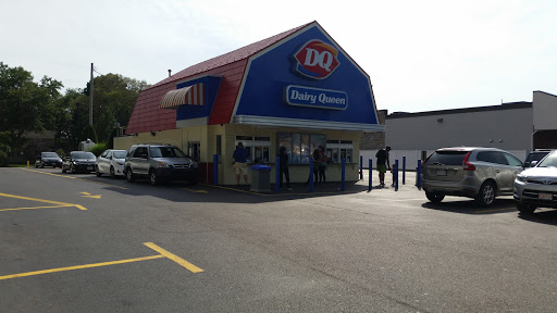 Fast Food Restaurant «Dairy Queen Store», reviews and photos, 7 E Grove St, Middleborough, MA 02346, USA