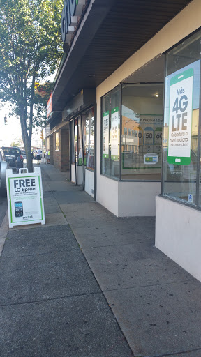 Cell Phone Store «Cricket Wireless Authorized Retailer», reviews and photos, 1690 Acushnet Ave, New Bedford, MA 02746, USA