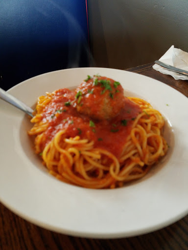 Italian Restaurant «Roma Italian Restaurant», reviews and photos, 1449 Preacher Roe Blvd, West Plains, MO 65775, USA