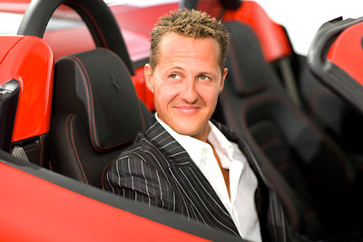 фотосессия Михаэля Шумахера в машине Ferrari