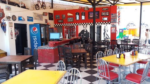La hamburgueseria ruta 111, Salida a Celaya 14, Zona Centro, 37700 San Miguel de Allende, Gto., México, Restaurante de comida para llevar | GTO