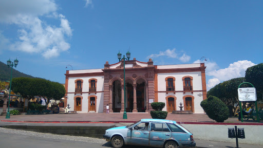 Teatro Juárez, Lic. Benito Juárez, Centro, 50600 El Oro de Hidalgo, Méx., México, Recinto para eventos | DGO