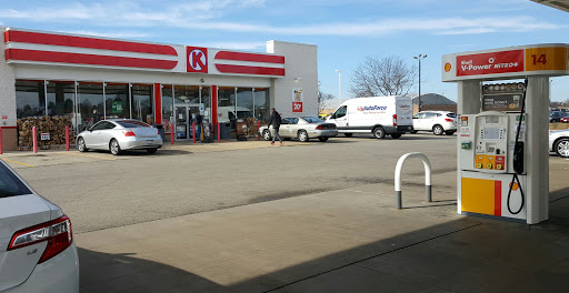 Convenience Store «Shell Gas Station Circle K», reviews and photos, 460 S McLean Blvd, Elgin, IL 60123, USA