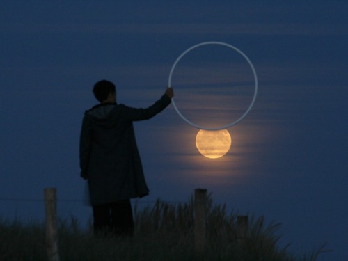cool and creative photo with the moon cool and creative photo with the moon