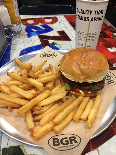 American Restaurant «BGR The Burger Joint - Annapolis», reviews and photos, 2101 Somerville Rd, Annapolis, MD 21401, USA