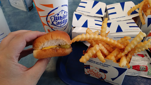 Fast Food Restaurant «White Castle», reviews and photos, 2253 N State St, Greenfield, IN 46140, USA