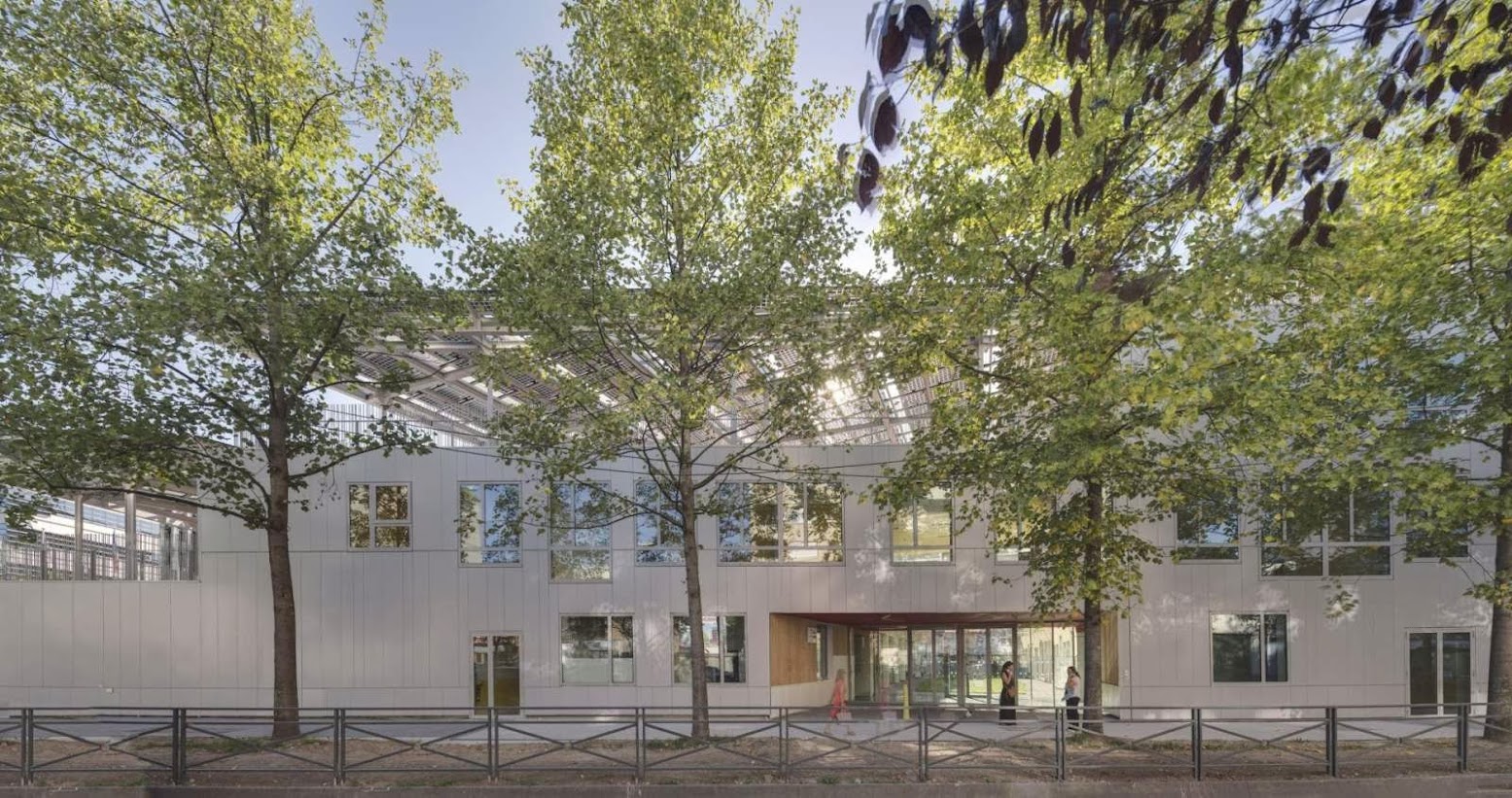 Docks school by Mikou design studio