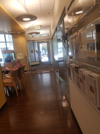Doctor «UW Neighborhood Northgate Clinic», reviews and photos