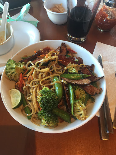 Asian Fusion Restaurant «Pei Wei», reviews and photos, 1325 George Dieter Dr, El Paso, TX 79936, USA
