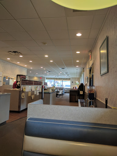 Breakfast Restaurant «New Beginnings Restaurant», reviews and photos, 6209 28th St SE, Grand Rapids, MI 49546, USA