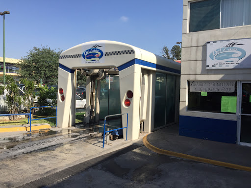Car Wash and Detail Del Lago, Av. Rómulo Garza 101, San Benito del Lago, 66470 San Nicolás, N.L., México, Servicio de lavado de automóvil | NL