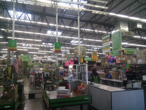 Bodega Aurrera Reforma Sur, Bulevard José María Morelos y Pavón 1700, Xochipilli, 75770 Tehuacán, Pue., México, Supermercados o tiendas de ultramarinos | PUE