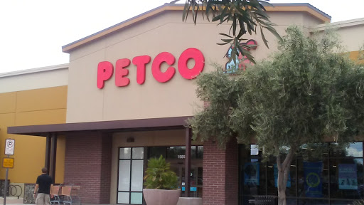 Pet Supply Store «Petco Animal Supplies», reviews and photos, 1985 N Pebble Creek Pkwy, Goodyear, AZ 85395, USA