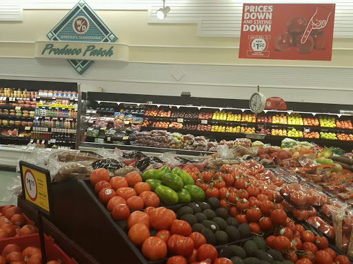 Grocery Store «Winn-Dixie», reviews and photos, 2700 Recker Hwy, Winter Haven, FL 33880, USA