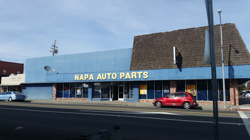 Auto Parts Store «NAPA Auto Parts - Orland Auto Parts», reviews and photos, 402 Walker St, Orland, CA 95963, USA