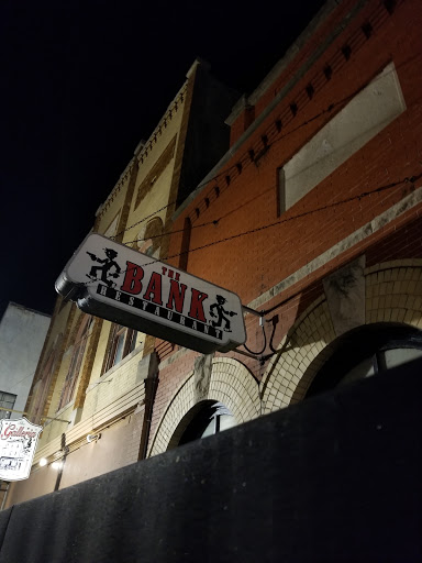 Restaurant «The Bank Restaurant», reviews and photos, 110 E State St, Pendleton, IN 46064, USA
