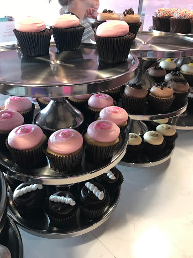 Bakery «Smallcakes», reviews and photos, 1279 N Emerson Ave, Greenwood, IN 46143, USA