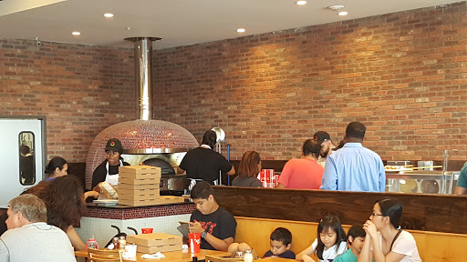 Pizza Restaurant «Persona Wood Fired Pizzeria», reviews and photos, 9635 North Sam Houston Pkwy E #400, Humble, TX 77396, USA