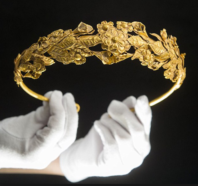British pensioner 'finds' 2,300 year old ancient Greek gold crown in box under his bed British pensioner 'finds' 2,300 year old ancient Greek gold crown in box under his bed