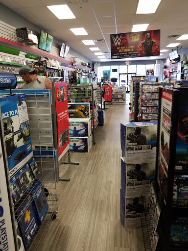 Video Game Store «GameStop», reviews and photos, 3170 Linden Dr, Bristol, VA 24202, USA