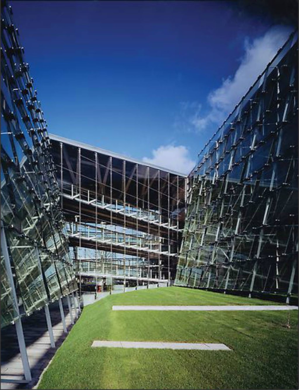 Áras Chill Dara by Heneghan Peng architects