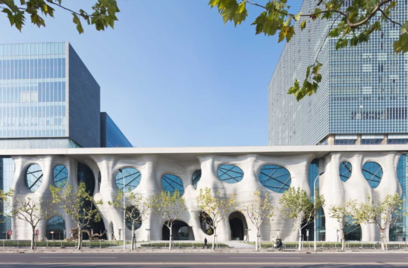 Arata Isozaki