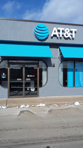 Cell Phone Store «AT&T Authorized Retailer», reviews and photos, 808 Wacker Dr, Dubuque, IA 52002, USA