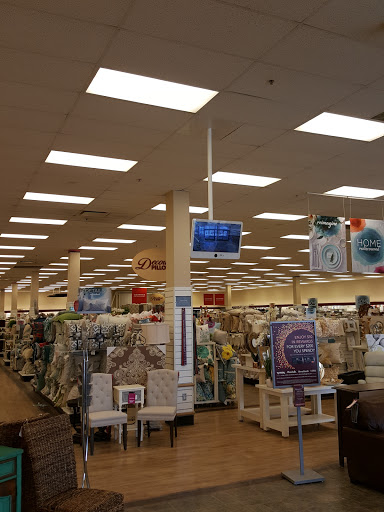 Department Store «HomeGoods», reviews and photos, 694 Merrill Rd #9, Pittsfield, MA 01201, USA
