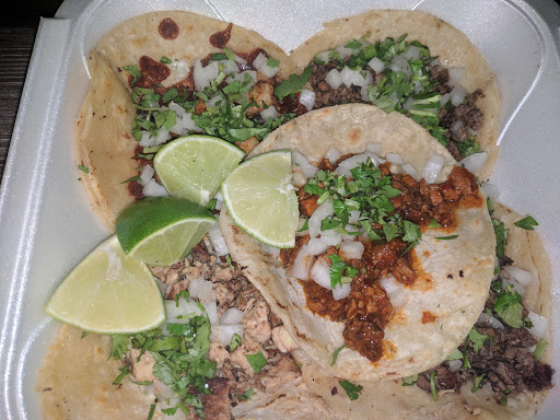 Mexican Restaurant «Los Comparres Mexican Food Truck», reviews and photos, 5305 N Armenia Ave, Tampa, FL 33603, USA
