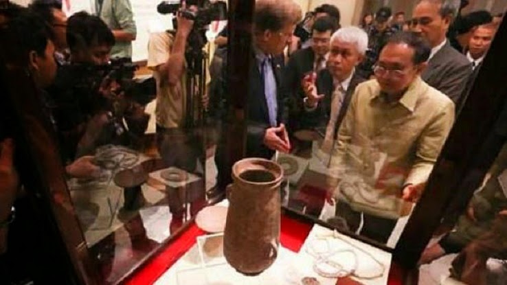 Looted Thai artefacts from prehistoric sites returned by US Looted Thai artefacts from prehistoric sites returned by US
