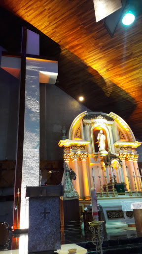 Parroquia del Sagrado Corazón de Jesús, Calle Madero 17, Centro, 59960 Tocumbo, Mich., México, Institución religiosa | MICH