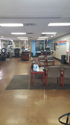 Tire Shop «Firestone Complete Auto Care», reviews and photos, 1111 Lake Air Dr, Waco, TX 76710, USA