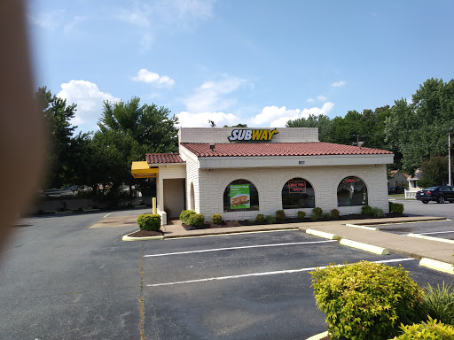 Restaurant «SUBWAY®Restaurants», reviews and photos, 1807 E Pembroke Ave, Hampton, VA 23663, USA