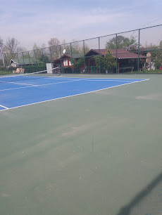 Nilüfer Hobi Bahçeleri Tenis Sahası