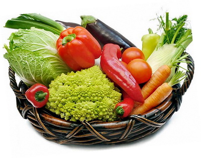 Перевищення нітратів виявили у 6 пробах ранніх овочів