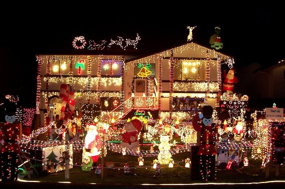 Cool Christmas Lights Seen On