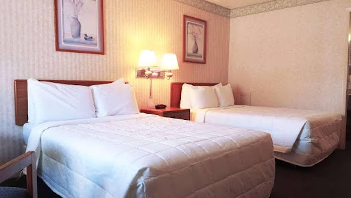 Family Hotel «Sunrise Inn», reviews and photos, 211 KY-36, Williamstown, KY 41097, USA