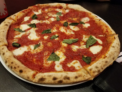 Pizza Restaurant «1000 Degrees Neapolitan Pizzeria», reviews and photos, 640 Commons Way #4282, Bridgewater, NJ 08807, USA