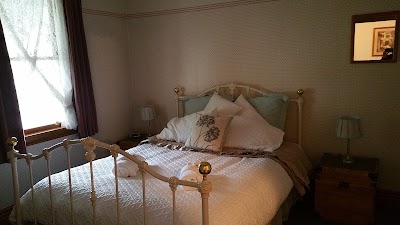 Photos of Settlers Cottage Motel
