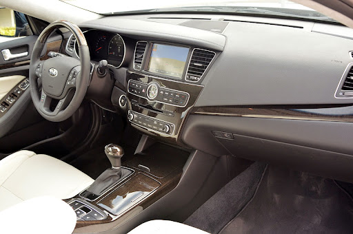 Syaiful Dev 2014 Kia Cadenza Interior Cool