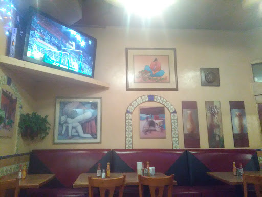 Mexican Restaurant «La Fogata Rotisserie Chicken», reviews and photos, 3025 East Coast Hwy, Corona Del Mar, CA 92625, USA