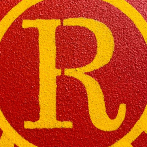 Russells Bar logo