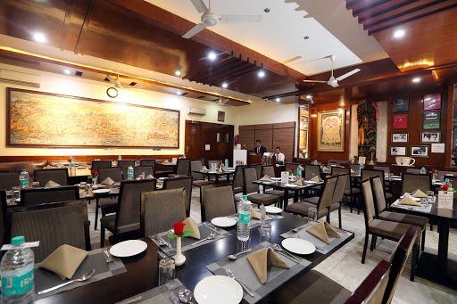 Dasaprakash Restaurant Vrindavan, Kridha Residency, Raman Reti, Chattikara Road, Near Axis Bank, Nandanvan, Vrindavan, Uttar Pradesh 281121, India, South_Indian_Restaurant, state UP