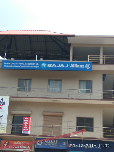 Bajaj Allianz Life Insurance Company Limited, 2nd Floor, Amala Tower, Thrissur-Kunnamkulam Road, Kunnamkulam, Amalanagar, Thrissur, Kerala 680555, India, Life_Insurance_Company, state KL