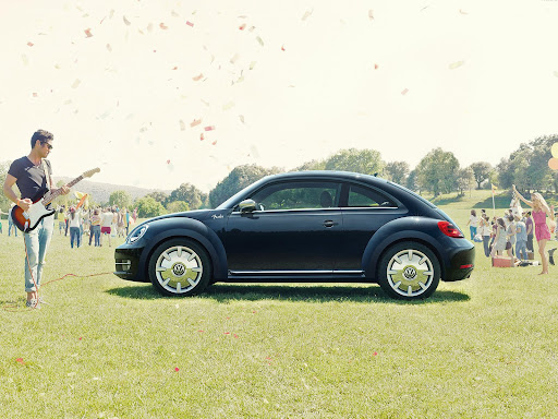 2013 VW Beetle Fender Edition01